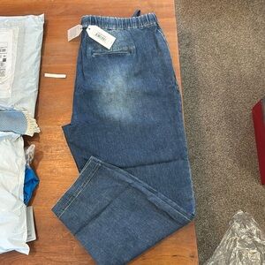 Universal Standard Medium (plus sized) blue jeans